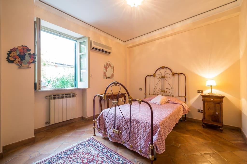 Carla, A Charming In The Center Of Taormina