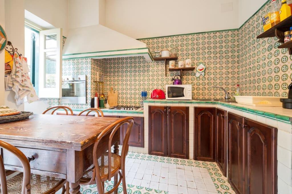 Villa Carla, A Charming In The Center Of *